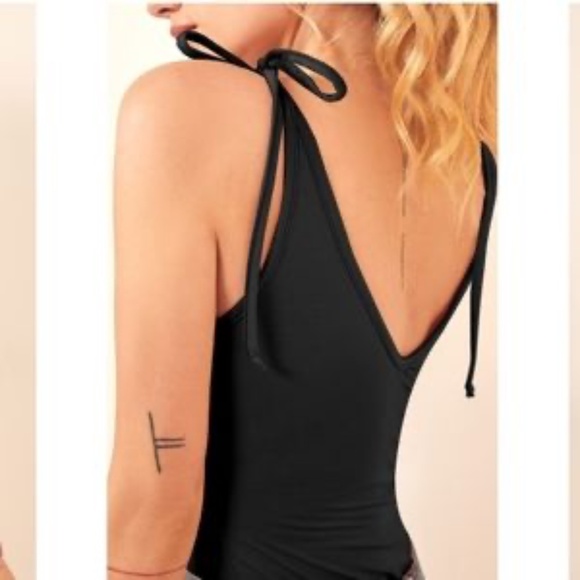 Reformation Kara Bodysuit - Small - Picture 3 of 3
